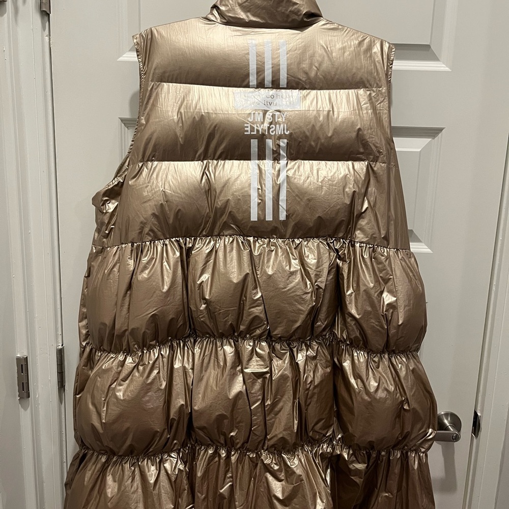 🌟🌟SHIMMERING GOLD METALLIC Puffer Vest/Coat🌟🌟 - Picture 6 of 7